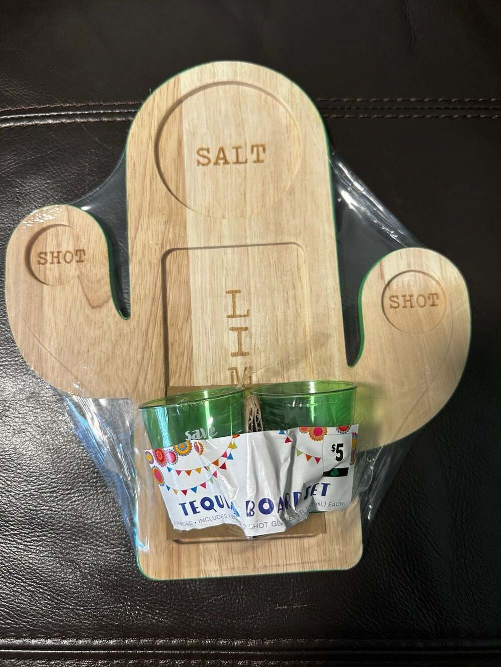 Cactus Tequila Board Set with 2 Shot Glasses